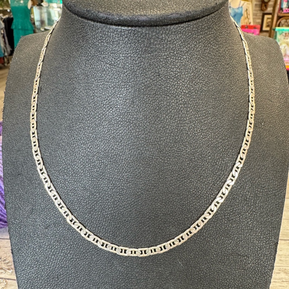 Italy 🇮🇹 925 Sterling Silver 16” Chain Necklace